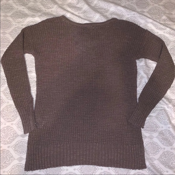 🔥 3 for $15 🔥
American Eagle Outfitters taupe lace-up Sweater - Picture 2 of 8